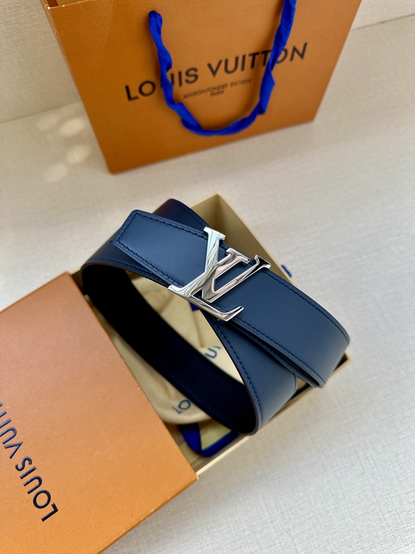 激安ルイヴィトンベルト着用イメージ